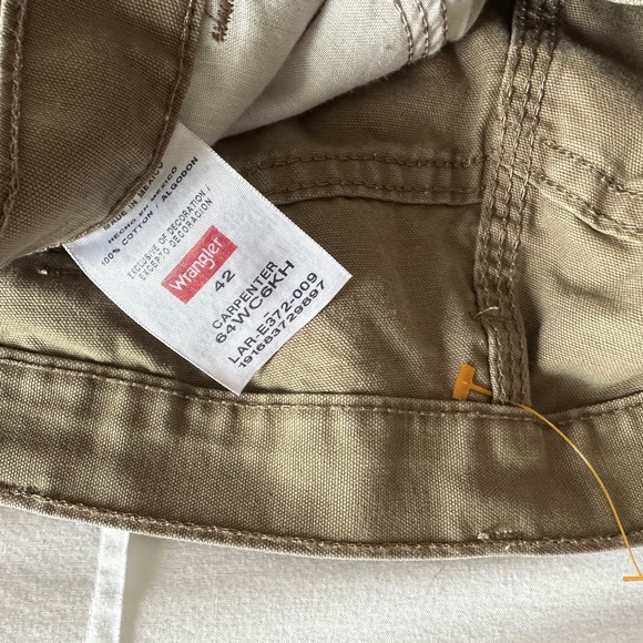 NWOT Wrangler Carpenter Shorts Mens 42 Tan - Picture 6 of 6